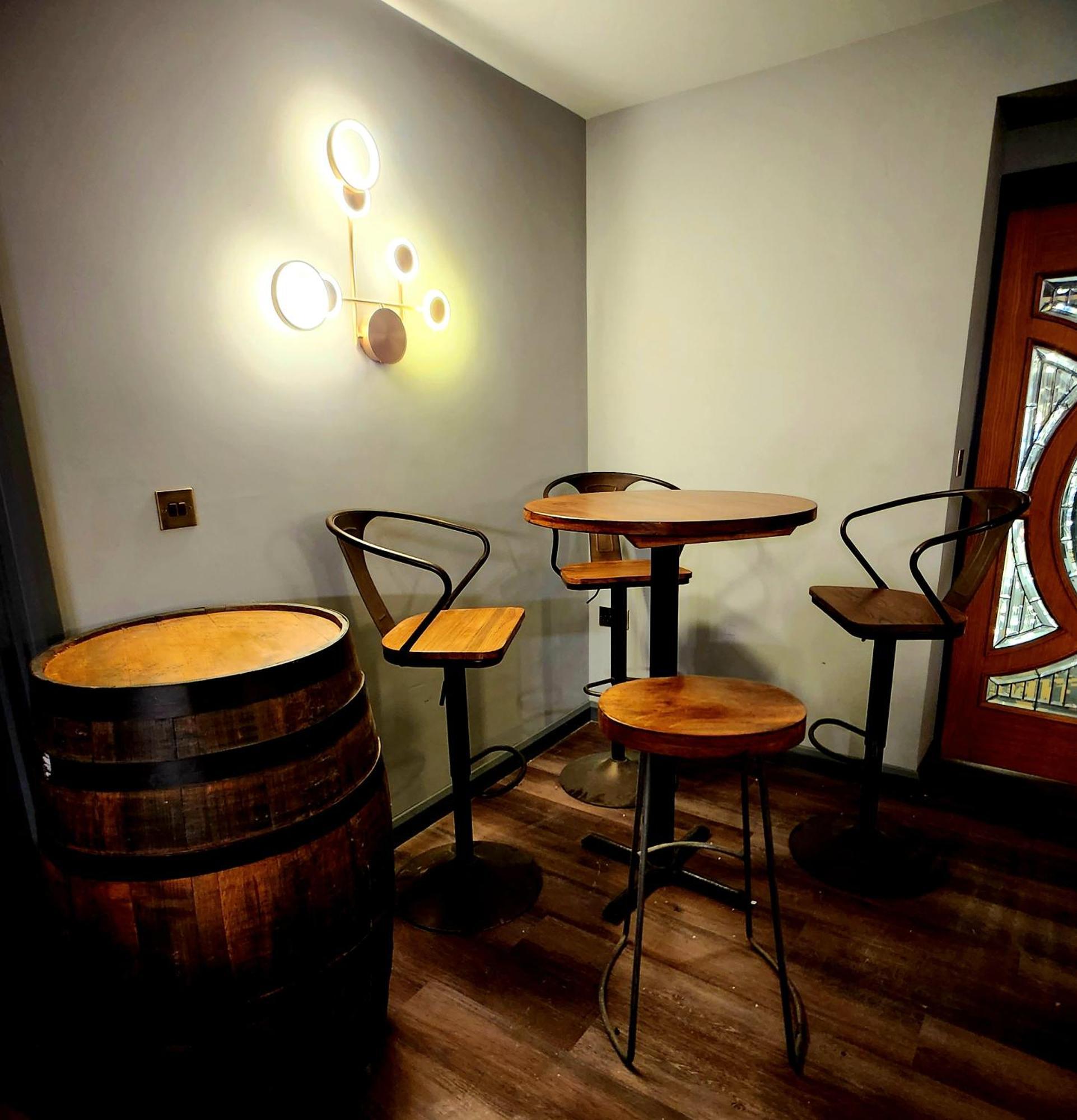 Pinnacle Suites Hotel Cowes  Bagian luar foto